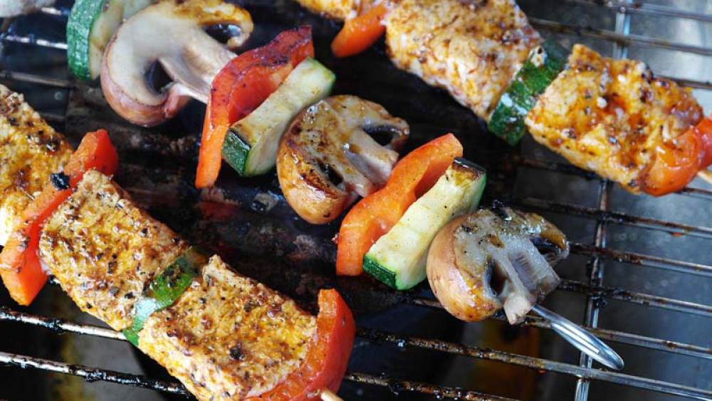 http://rightherein.com/img/uploads/Top-Grilling-Tips-2-23.jpg